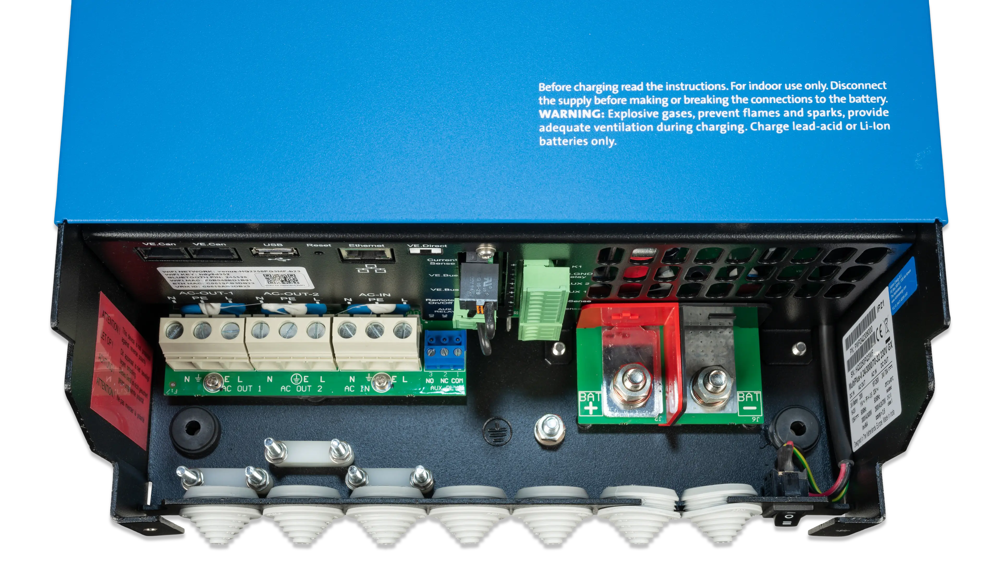 MultiPlus-II 24V 3kVA 70-32 230V GX (connections-top) thumbnail